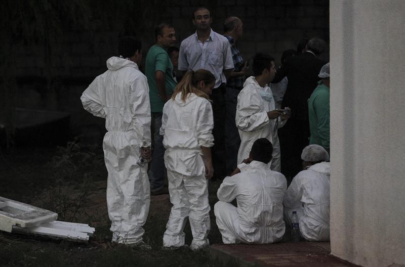 Trasladan cuerpos de víctimas de accidente en Argentina por fallos en morgue