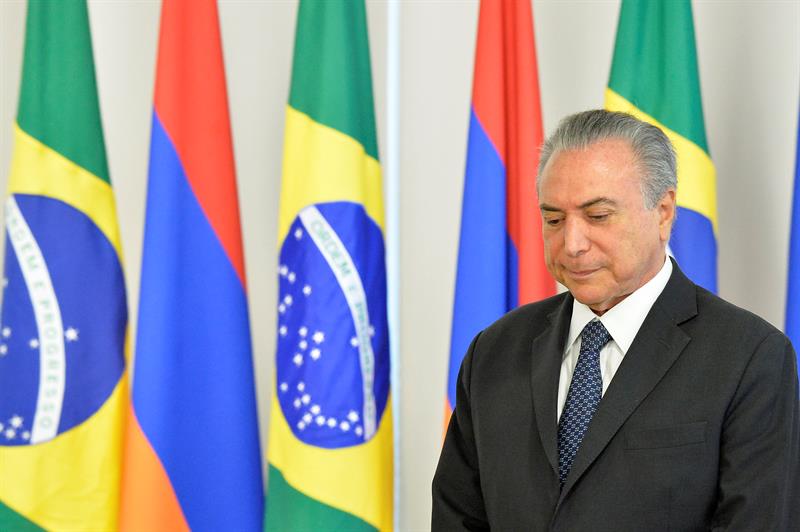Temer cumple tres meses en el poder y espera la definición sobre Rousseff