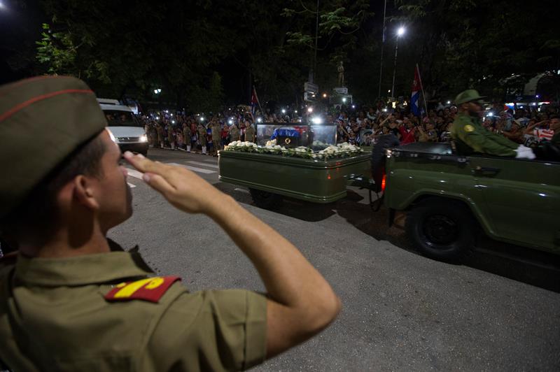 Las cenizas de Fidel Castro parten de Bayamo hacia su parada final