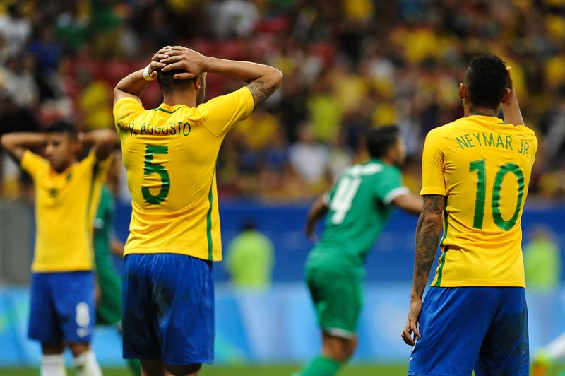 Neymar y Brasil entran en crisis con la obligación de ganar para clasificar