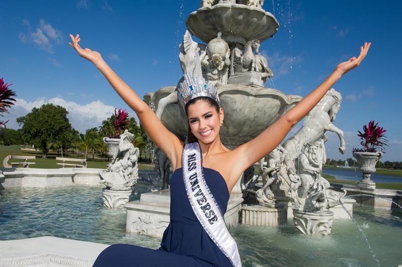 Colombia celebra el título de Miss Universo de Paulina Vega