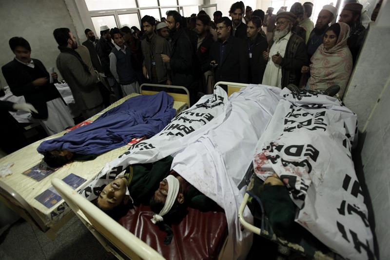 Líderes mundiales condenan &quot;horrendo&quot; ataque a escuela de Pakistán