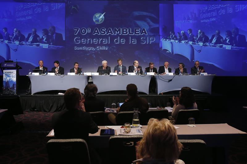 SIP concluye asamblea con llamado de alerta por deterioro de libertad prensa
