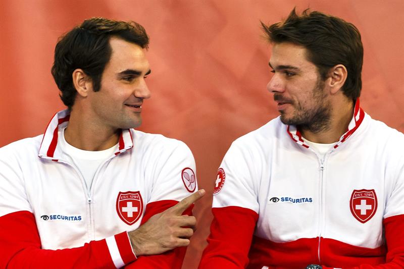 Suiza alinea a Federer-Wawrinka en la final contra Gasquet-Benneteau
