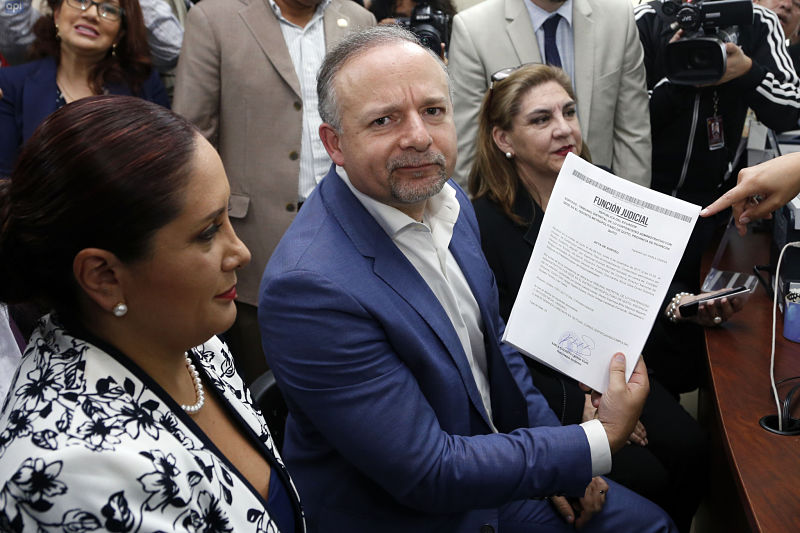Contraloría ratifica sanción de destitución del IESS a Richard Espinosa