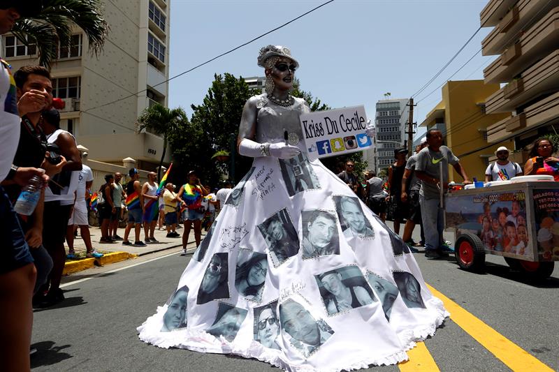 Puerto Rico recuerda a las víctimas de la masacre en Orlando