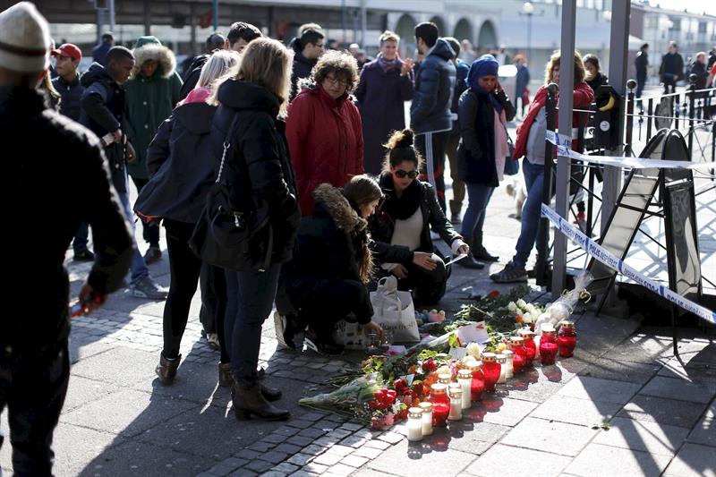 Dos muertos en Suecia en un tiroteo entre bandas rivales