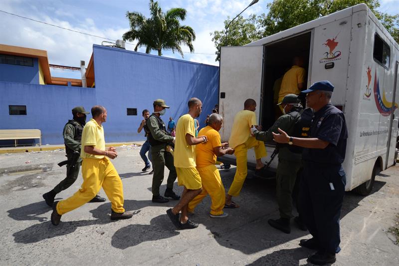 HRW insta a Venezuela a investigar muertes en protesta carcelaria