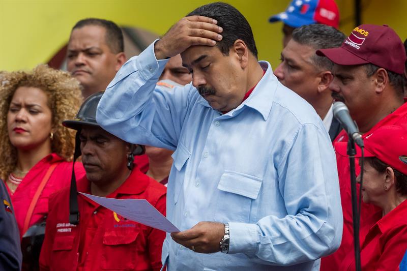 Maduro demandará a Parlamento venezolano por pedir activar Carta Democrática
