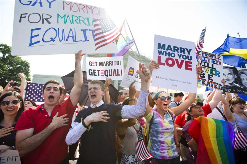 Declaran inconstitucional ley que no reconoce matrimonio homosexual en EE.UU.