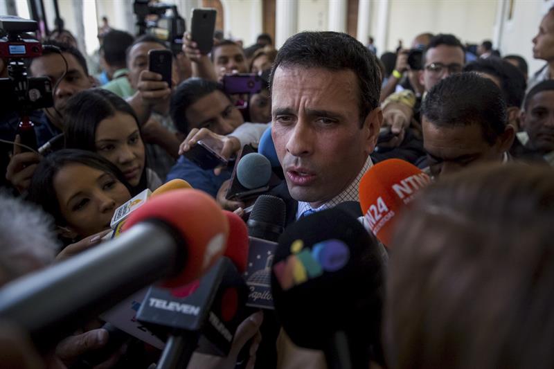 Capriles es citado por la Contraloría venezolana por caso Odebrecht