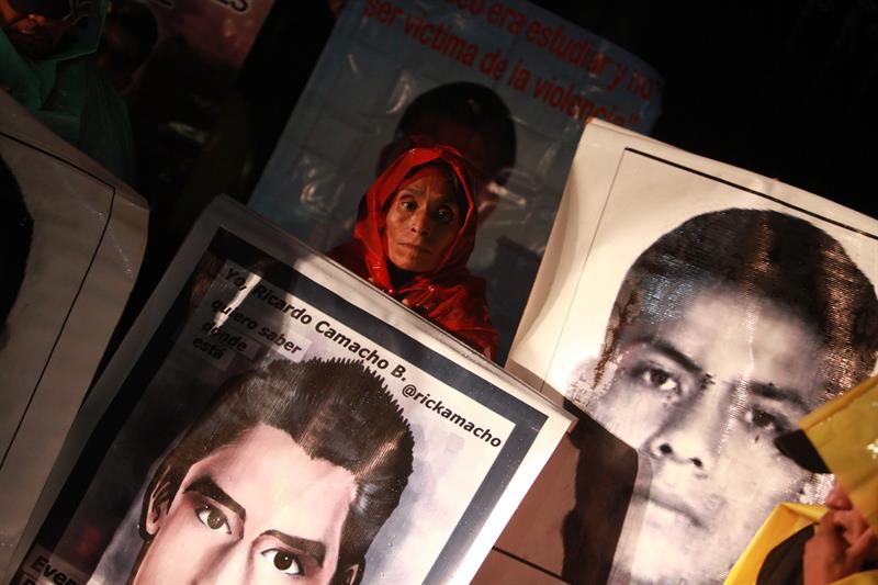 Desaparición de 43 estudiantes fue el suceso del año en México