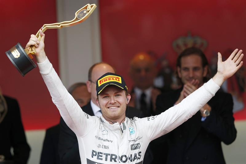 Rosberg logra su tercera victoria consecutiva en Mónaco