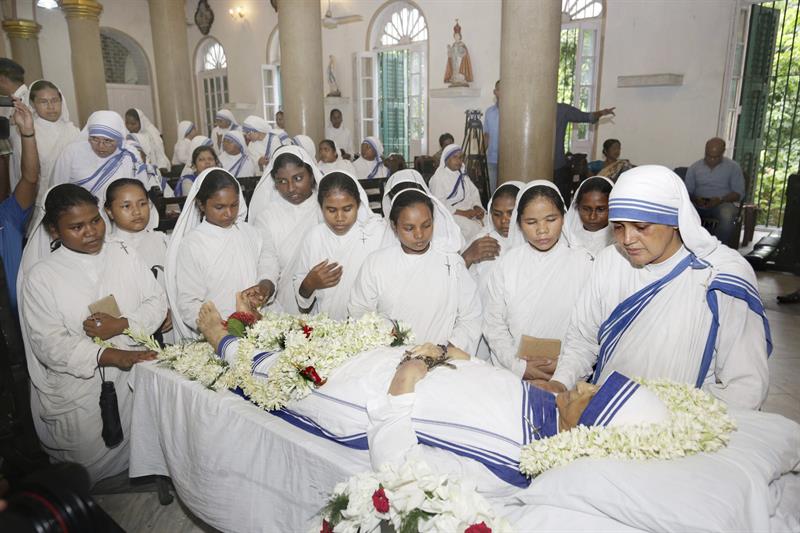 Muere la hermana Nirmala, sucesora de la Madre Teresa de Calcuta
