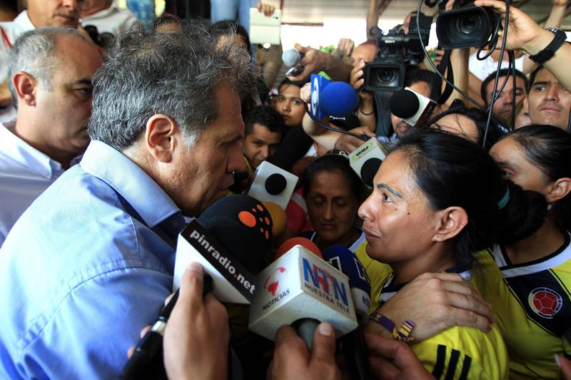 Secretario General de la OEA recorre frontera común Colombia-Venezuela