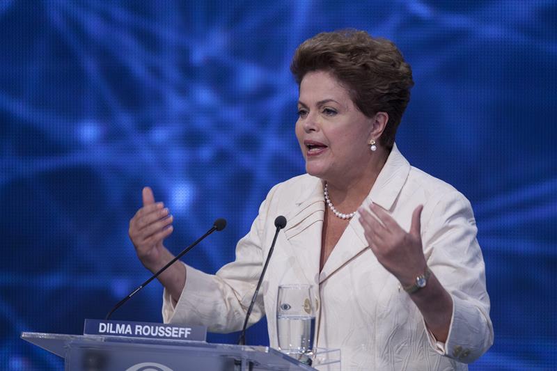Encuesta prevé empate de Silva y Rousseff en primera vuelta en Brasil