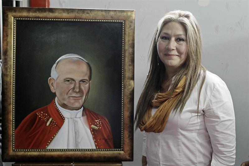 Floribeth Mora, sanada por Juan Pablo II, se pregunta por qué Dios la eligió