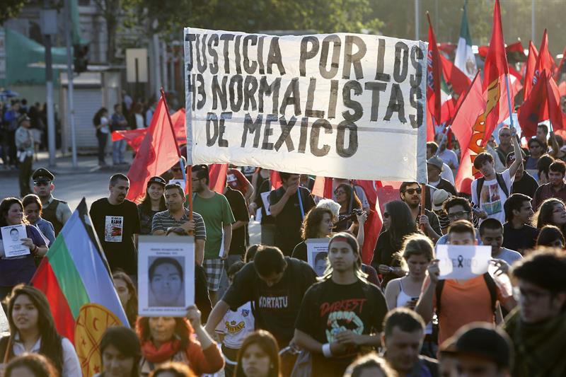 Dos heridos y 15 detenidos dejan las útlimas protestas en México