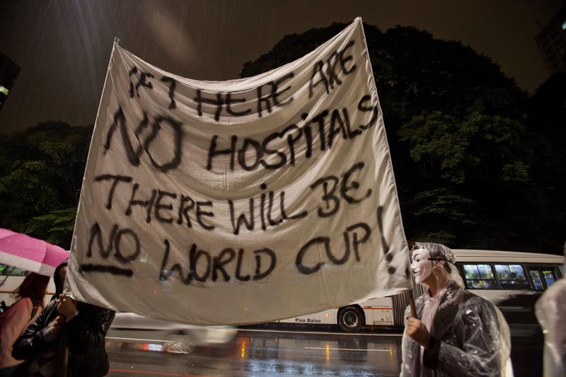 54 detenidos y varios destrozos en Sao Paulo tras protestas contra el Mundial
