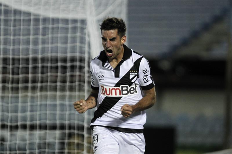 El campeón San Lorenzo venció 2-1 al uruguayo Danubio en Grupo 2 de la Libertadores