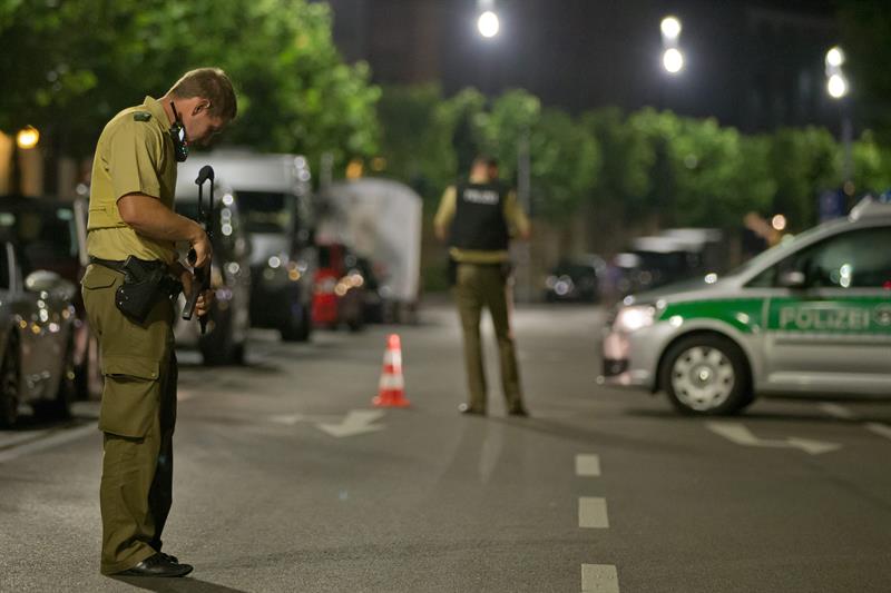 Una explosión mata a su autor y deja 12 heridos en Alemania