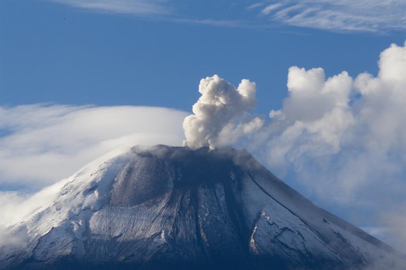 Volcán Tungurahua, con actividad moderada-alta y tendencia a incrementarse