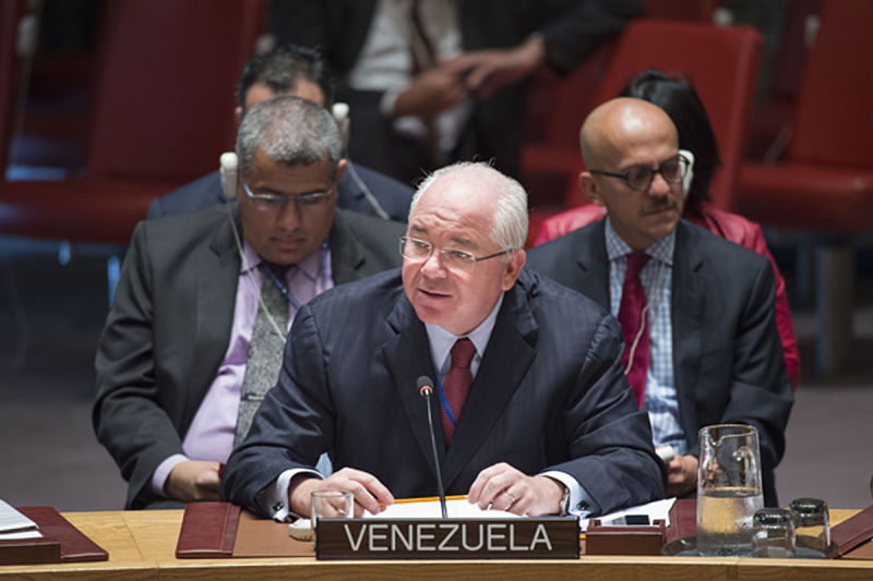 Embajador venezolano en la ONU renunció por pedido del presidente Maduro