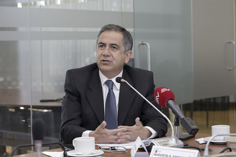 Augusto Barrera presenta renuncia a la Senescyt