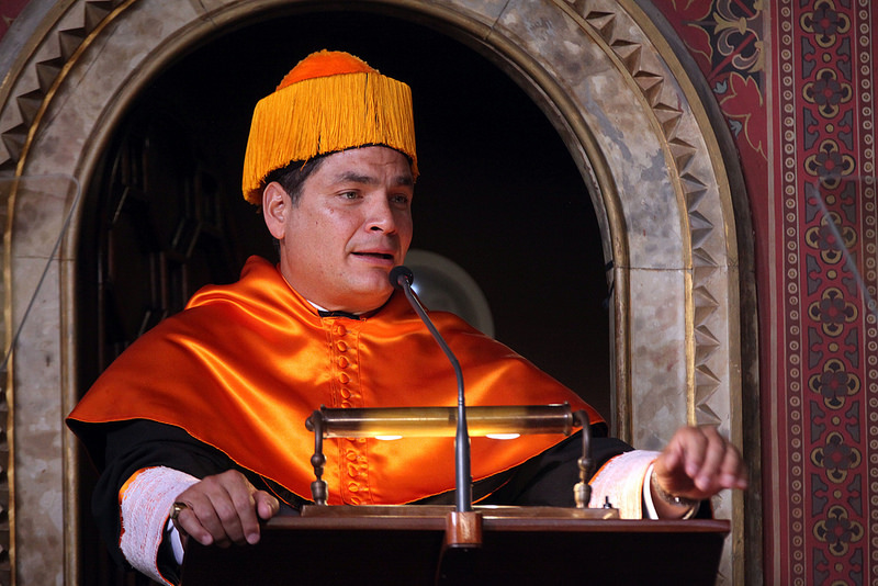 Correa: El papa es argentino, Dios puede ser brasileño, pero Ecuador es el paraíso