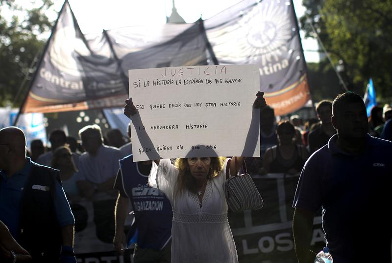 Organizaciones y dirigentes políticos reclaman la &quot;verdad&quot; en caso Nisman
