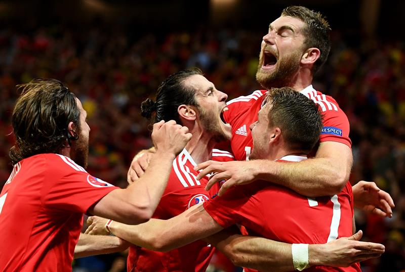 Gales derrota a Bélgica y hace historia en la Eurocopa
