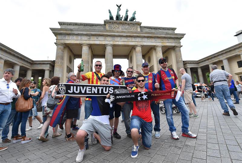 Barcelona y Juventus buscan la gloria ¡Vuelve el fútbol!