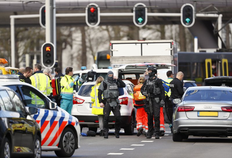 Un muerto y más de 9 heridos tras atentado en Holanda