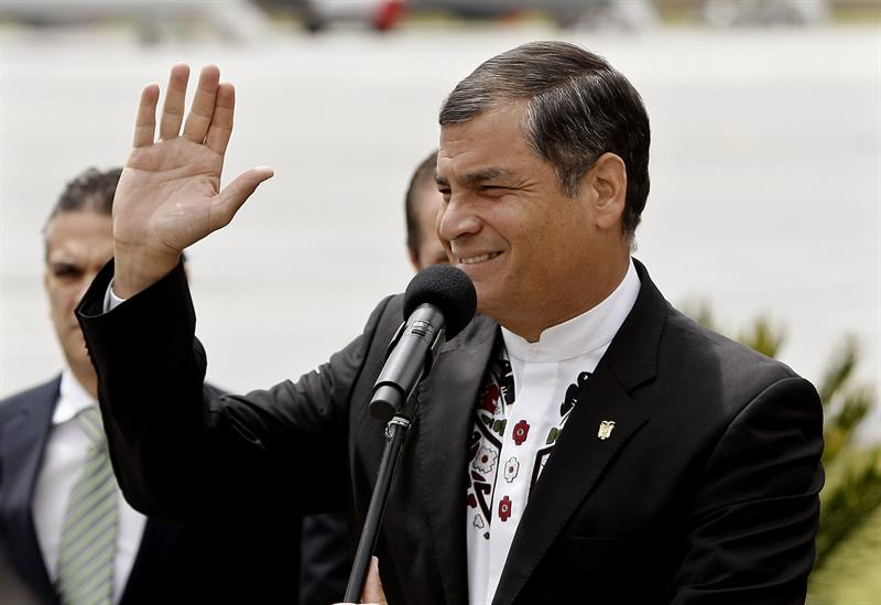 Correa llegó a Bogotá con deseos de paz para Latinoamérica