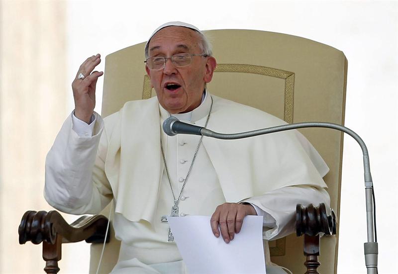 El papa Francisco emprende la reforma del Banco del Vaticano