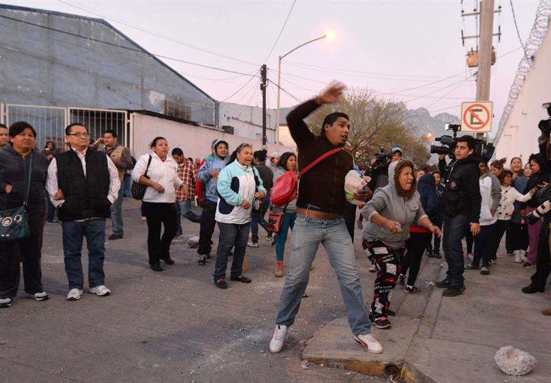 Cerca de 60 muertos en motín en cárcel mexicana, según personal de la cárcel