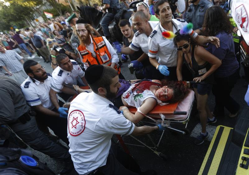 Seis personas acuchilladas en marcha del Orgullo Gay de Jerusalén