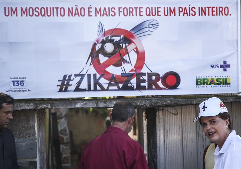 Rousseff confía en &quot;caída vertiginosa&quot; del mosquito de zika durante Olímpicos