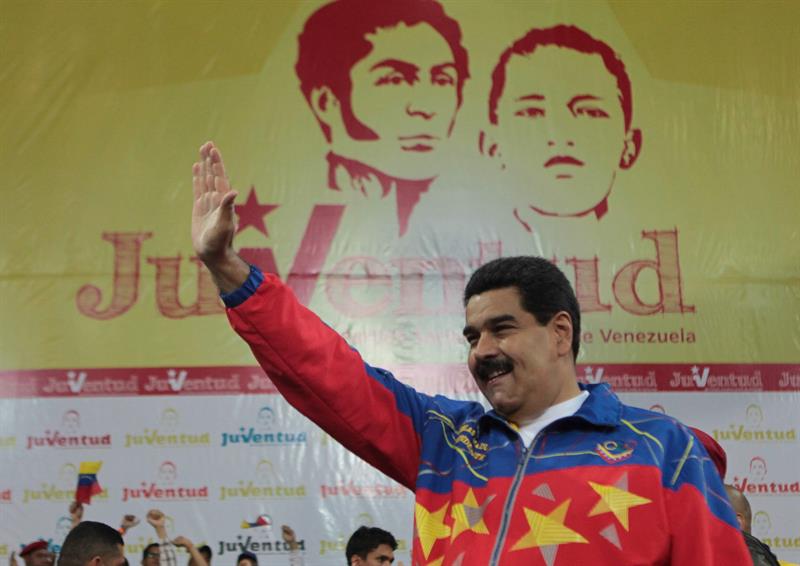 Maduro anuncia la creación de cinco bancos &quot;insignia&quot; en Venezuela
