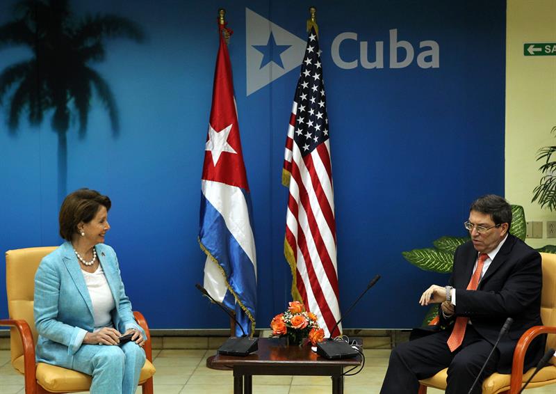 Canciller cubano recibe a congresistas de EE.UU, encabezados por Nancy Pelosi