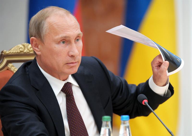Putin llama a iniciar cuanto antes un proceso de paz en Ucrania