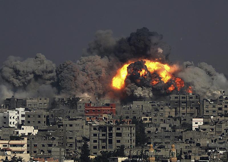 Al menos 100 muertos este martes en la jornada más sangrienta en Gaza