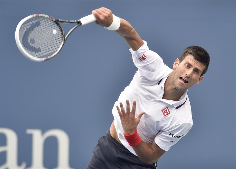 Djokovic avanza sin problemas a octavos de final del US Open