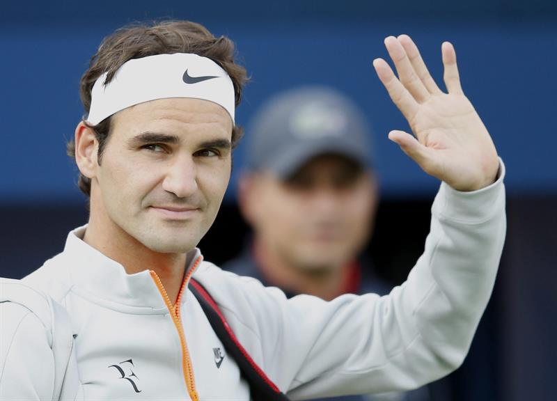 Roger Federer vence al joven Coric y avanza a la final de Dubái