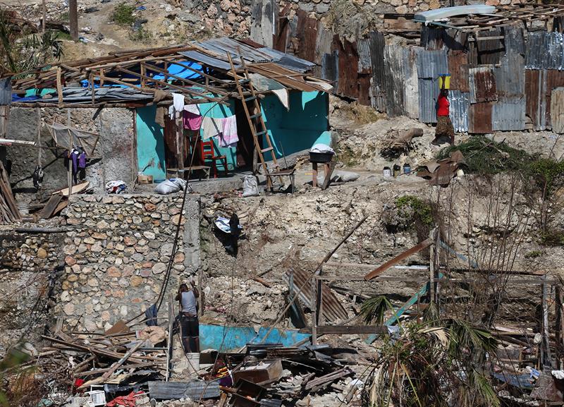 Ecuador asiste con USD 250 mil a Haití, devastado por Matthew