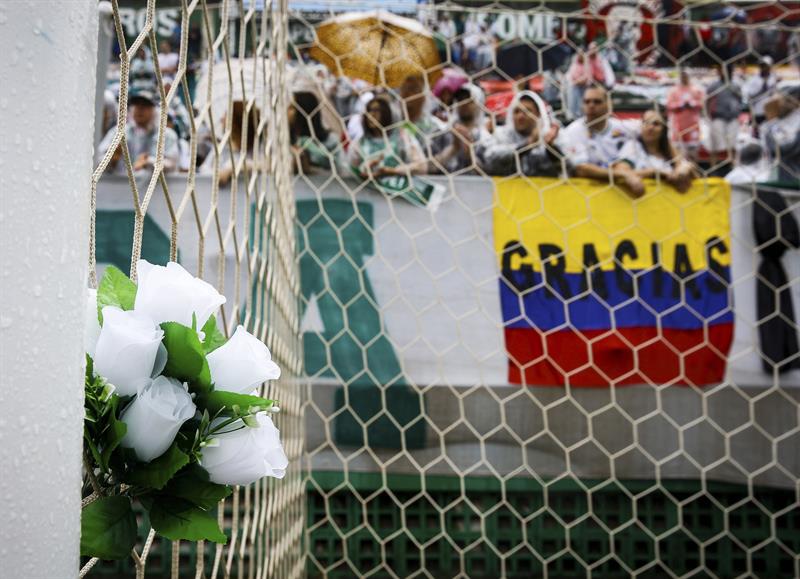 Chapecó preparó un multitudinario homenaje a las víctimas del vuelo de LAMIA
