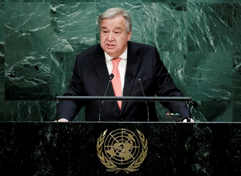 Guterres jura como secretario general de la ONU prometiendo cambios