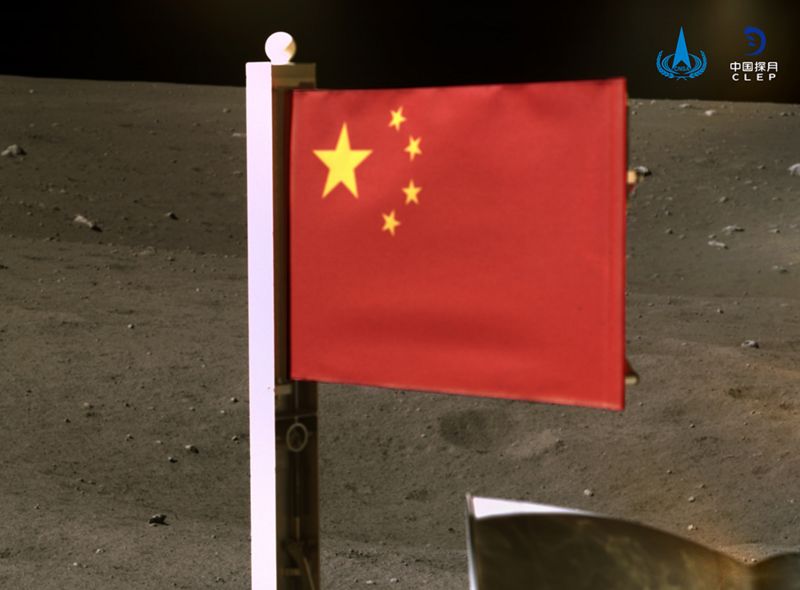 China, el segundo país en plantar su bandera en la Luna