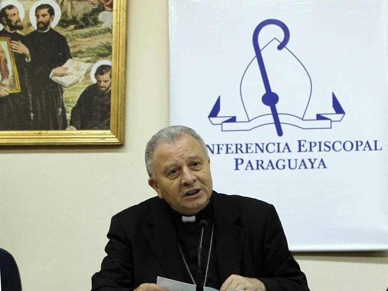 Francisco visitaría Paraguay, Argentina, Chile y Uruguay en 2016, según nuncio