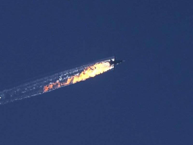 Turquía derriba caza ruso, rebeldes sirios atacan helicóptero